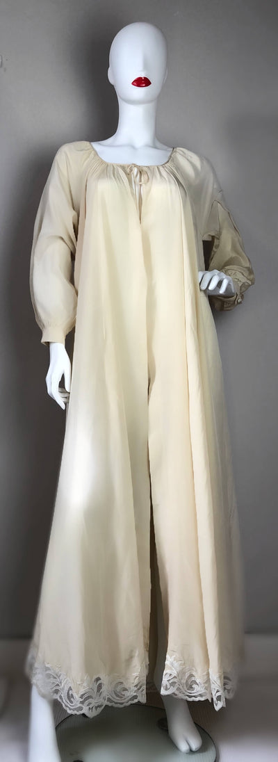 Pale yellow Janet Reger gown